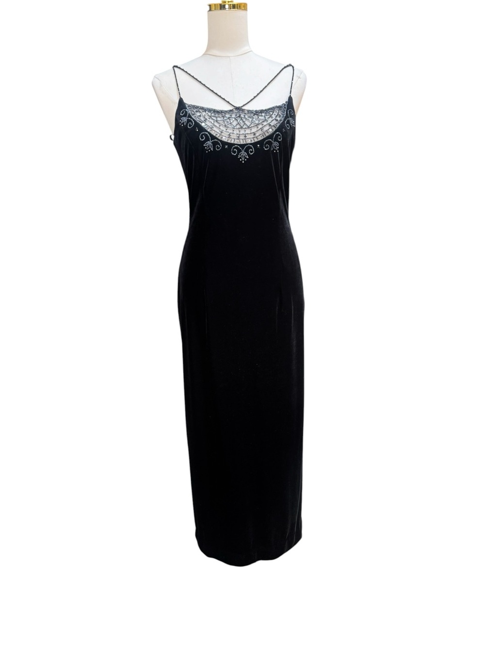Vintage Dave & Johnny Black Velvet Beaded Formal Gown By Laura Riner Size
 9/10 - Picture 4 of 11